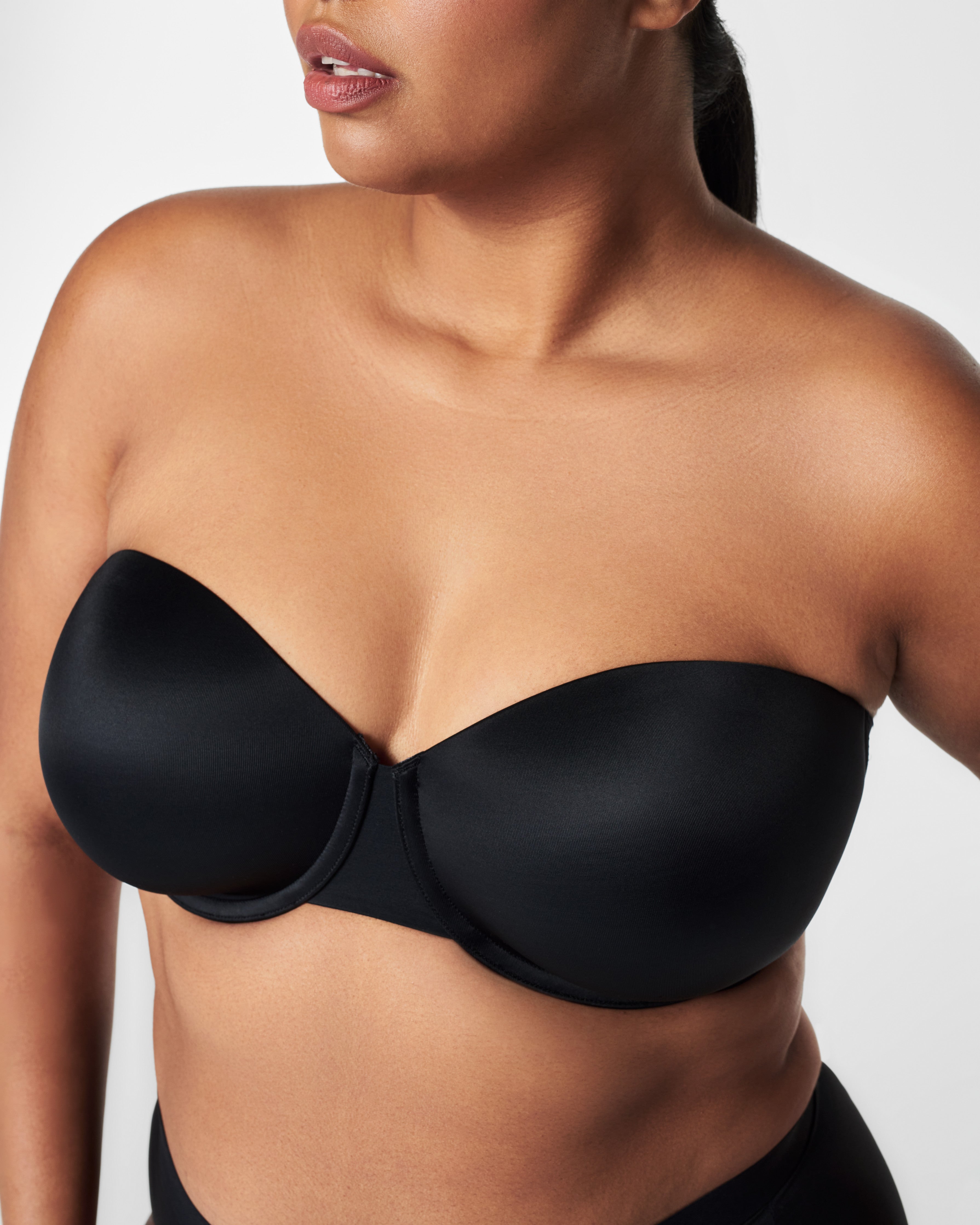 SPANXsmooth™ Suit Your Fancy Strapless Bra  Very Black