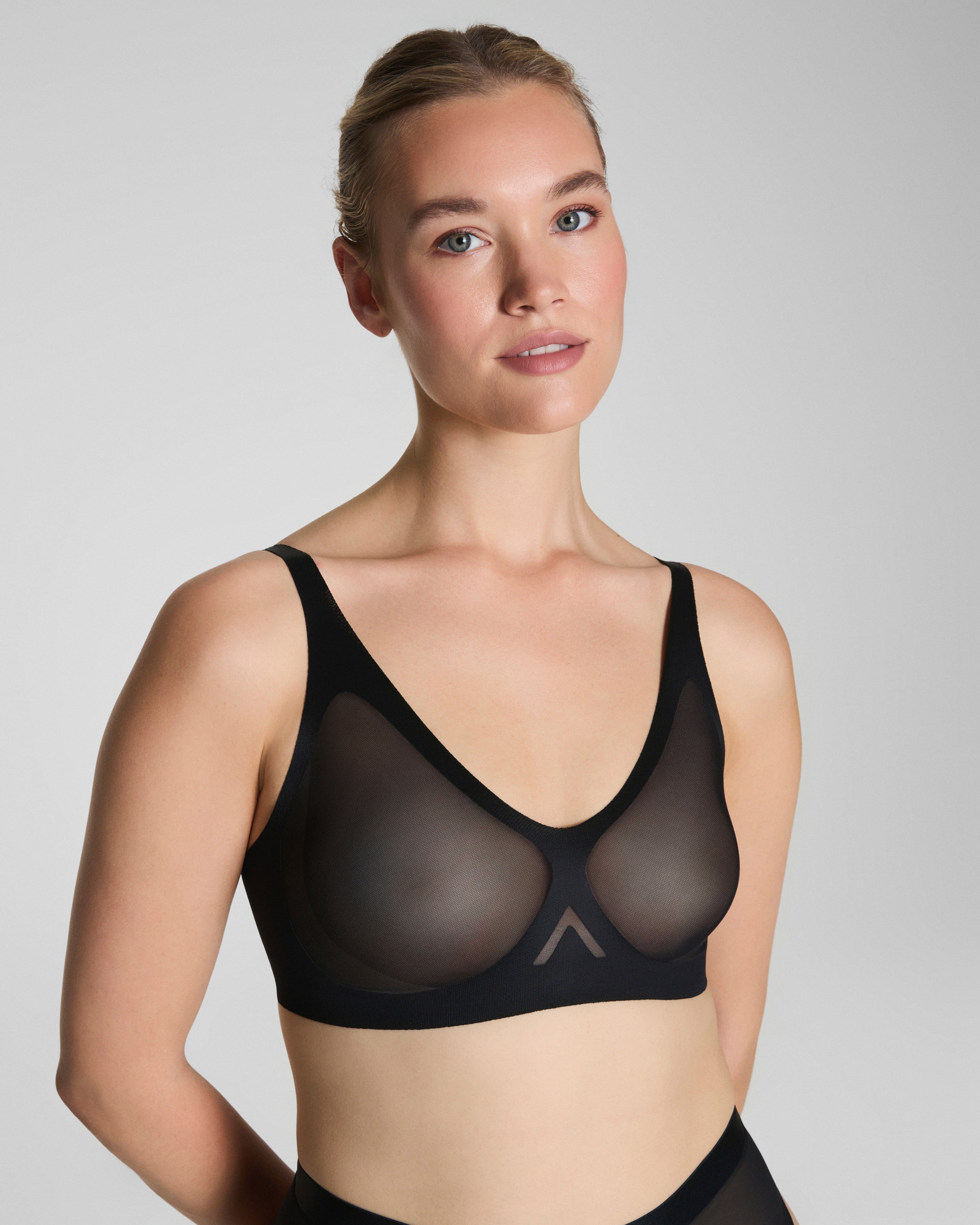 SPANXsupersmooth™ SheerSense Bralette  Very Black