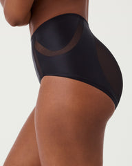 SPANXshape™ Booty-Lifting Brief  Very Black