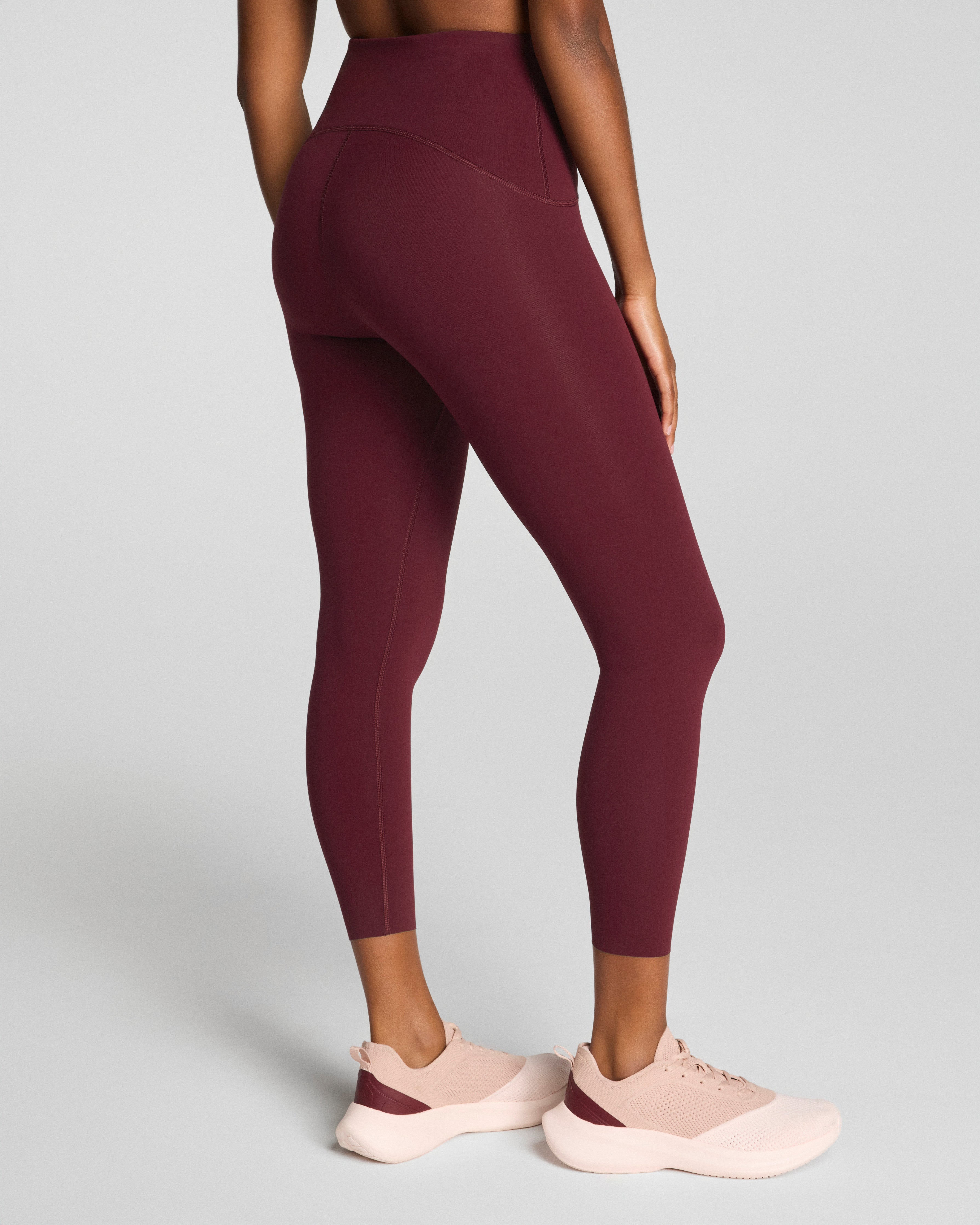 SPANXshape™ Booty Boost® 7/8 Leggings  Cassis