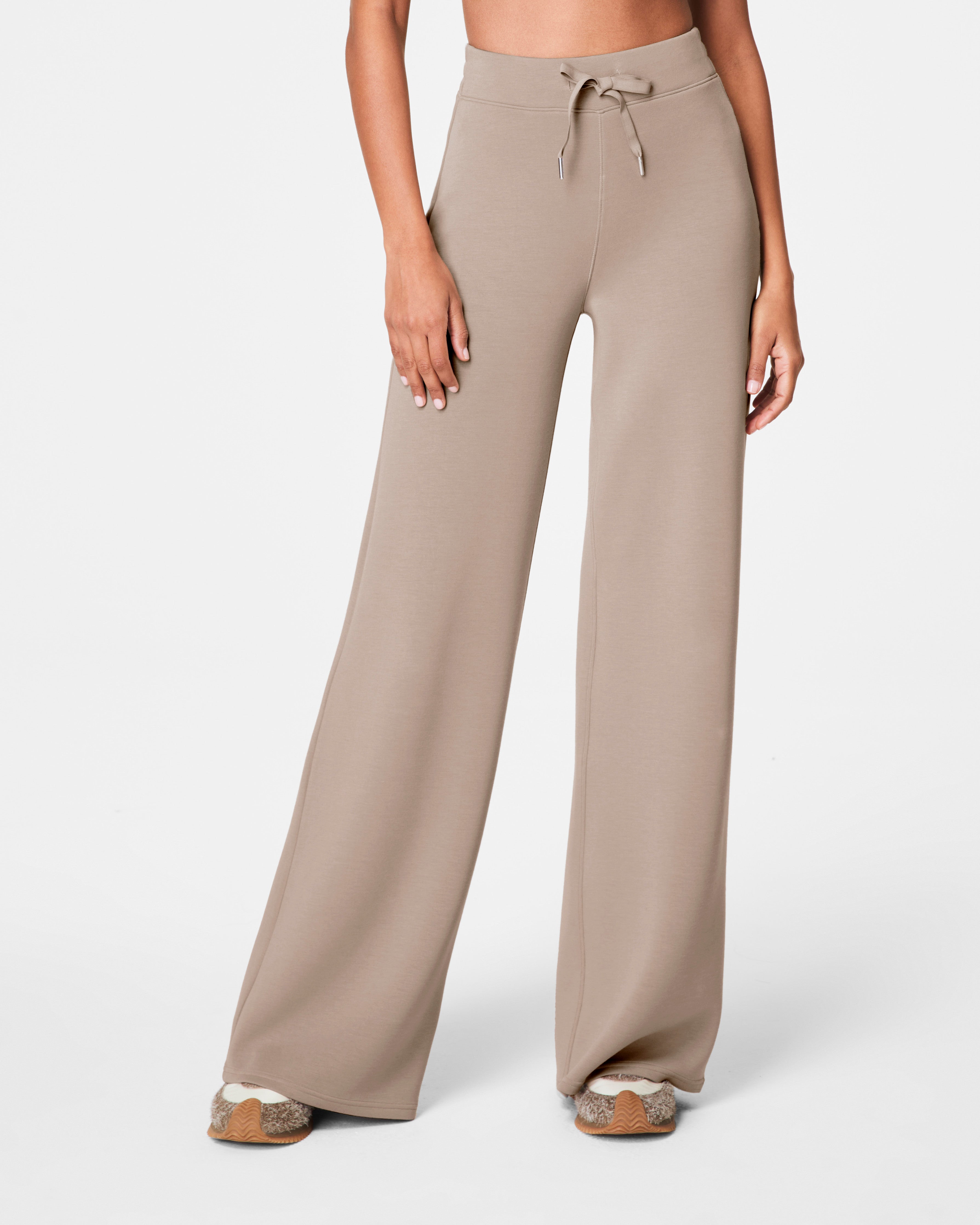 SPANX AirEssentials® Wide Leg Pant  Ashwood