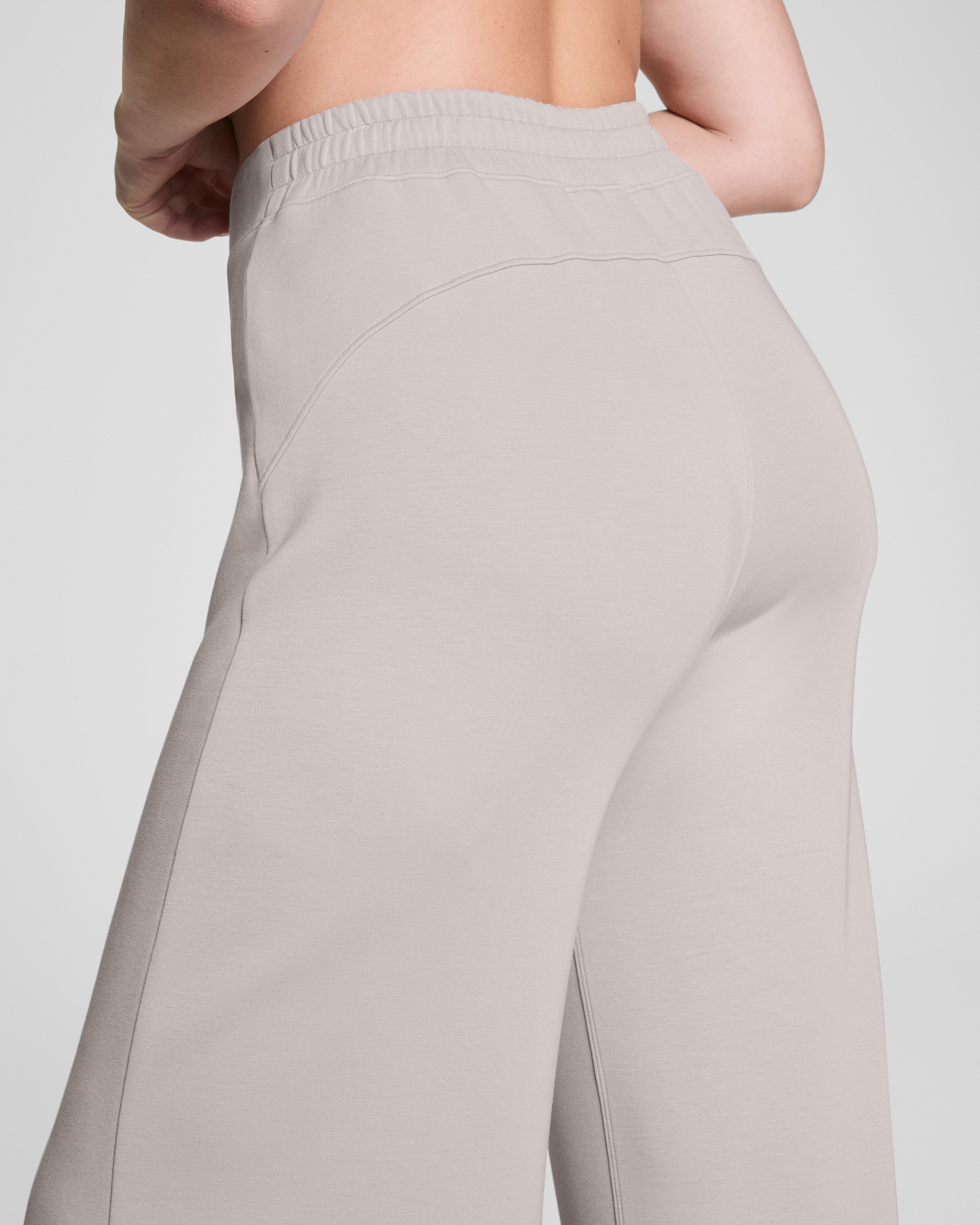 SPANX AirEssentials® Wide Leg Pant  French Grey