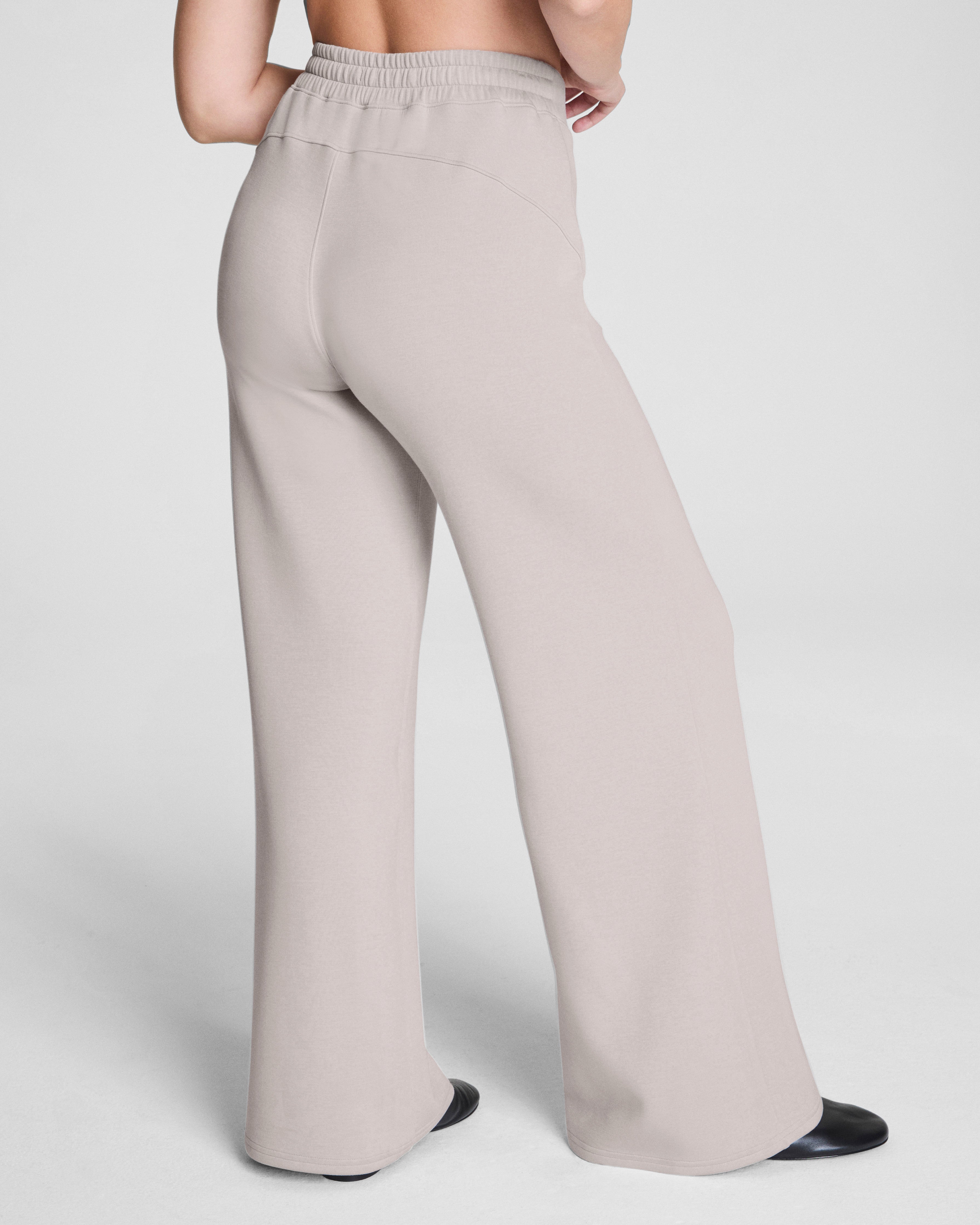 SPANX AirEssentials® Wide Leg Pant  French Grey