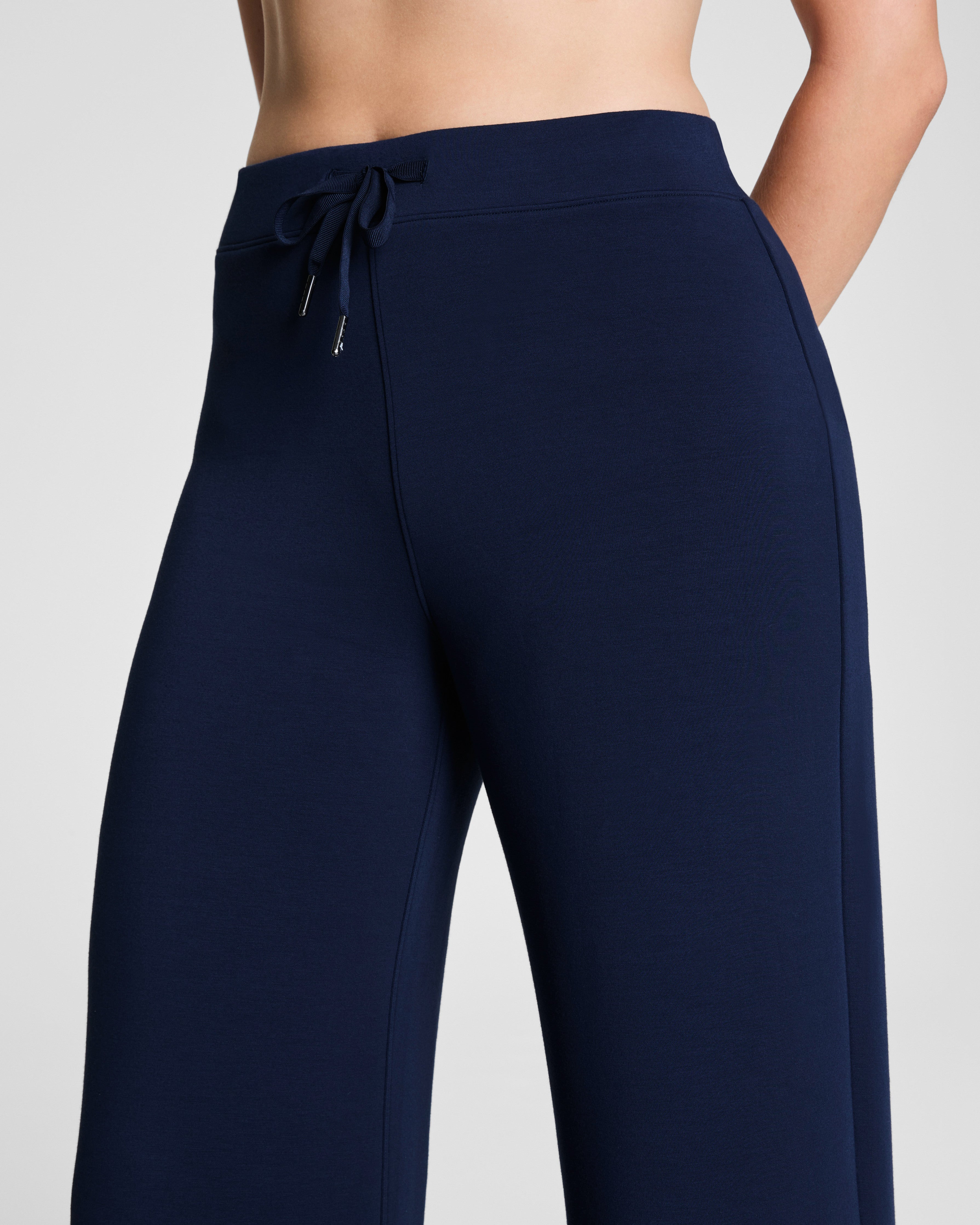 SPANX AirEssentials® Wide Leg Pant  Timeless Navy