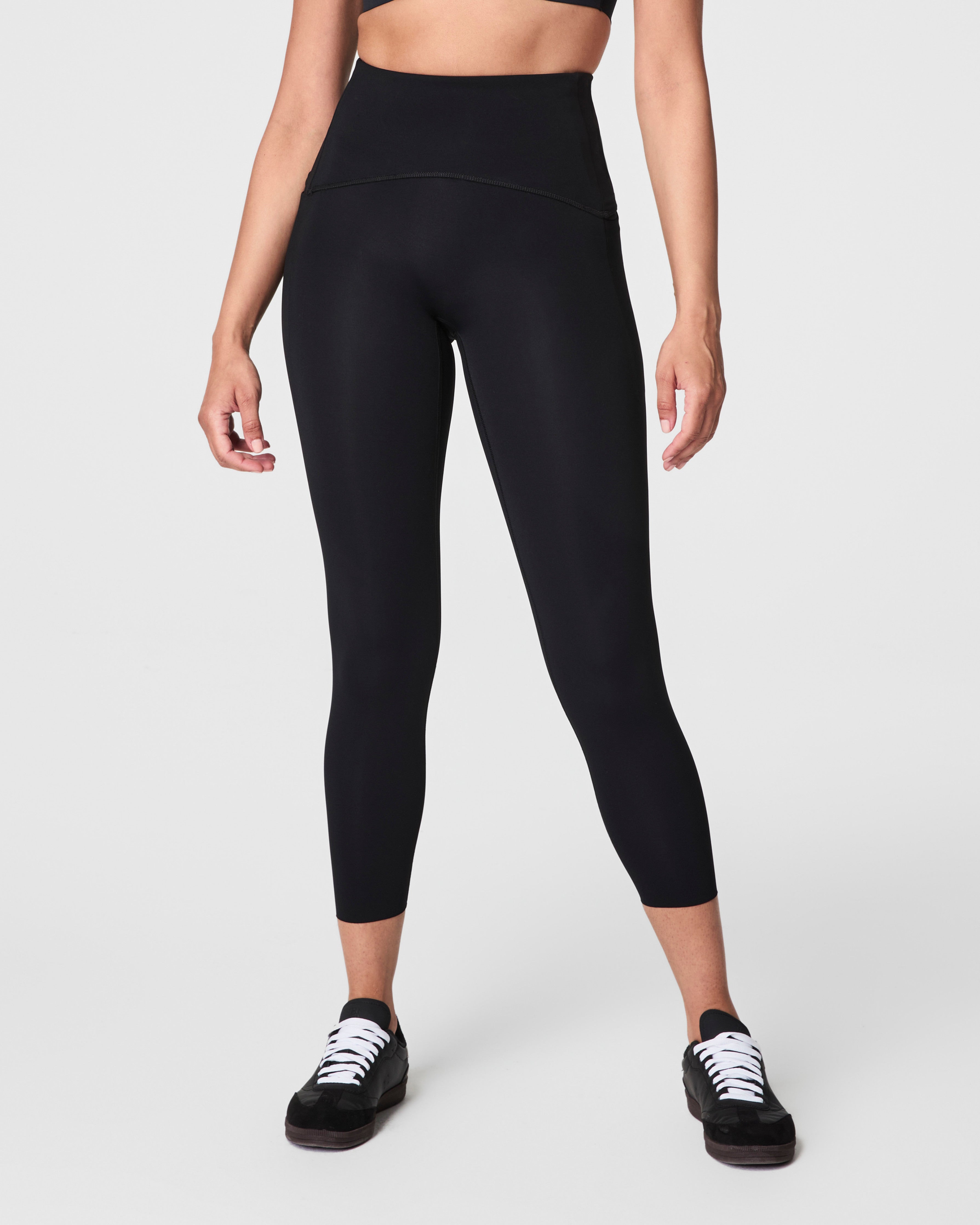SPANXshape™ Booty Boost® Side Pocket Leggings  Very Black
