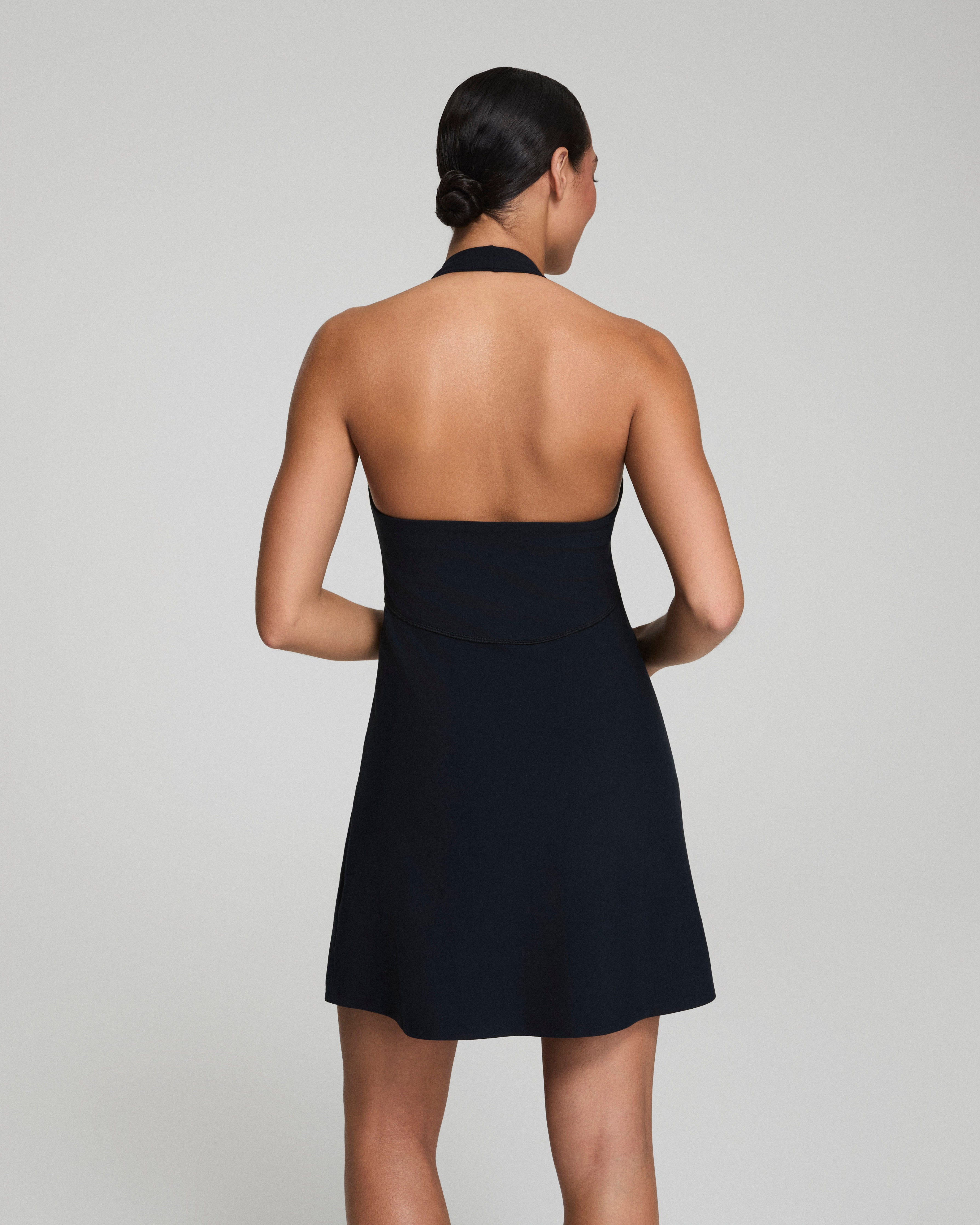 SPANXsmooth™ OnForm Halter Dress  Barely Black