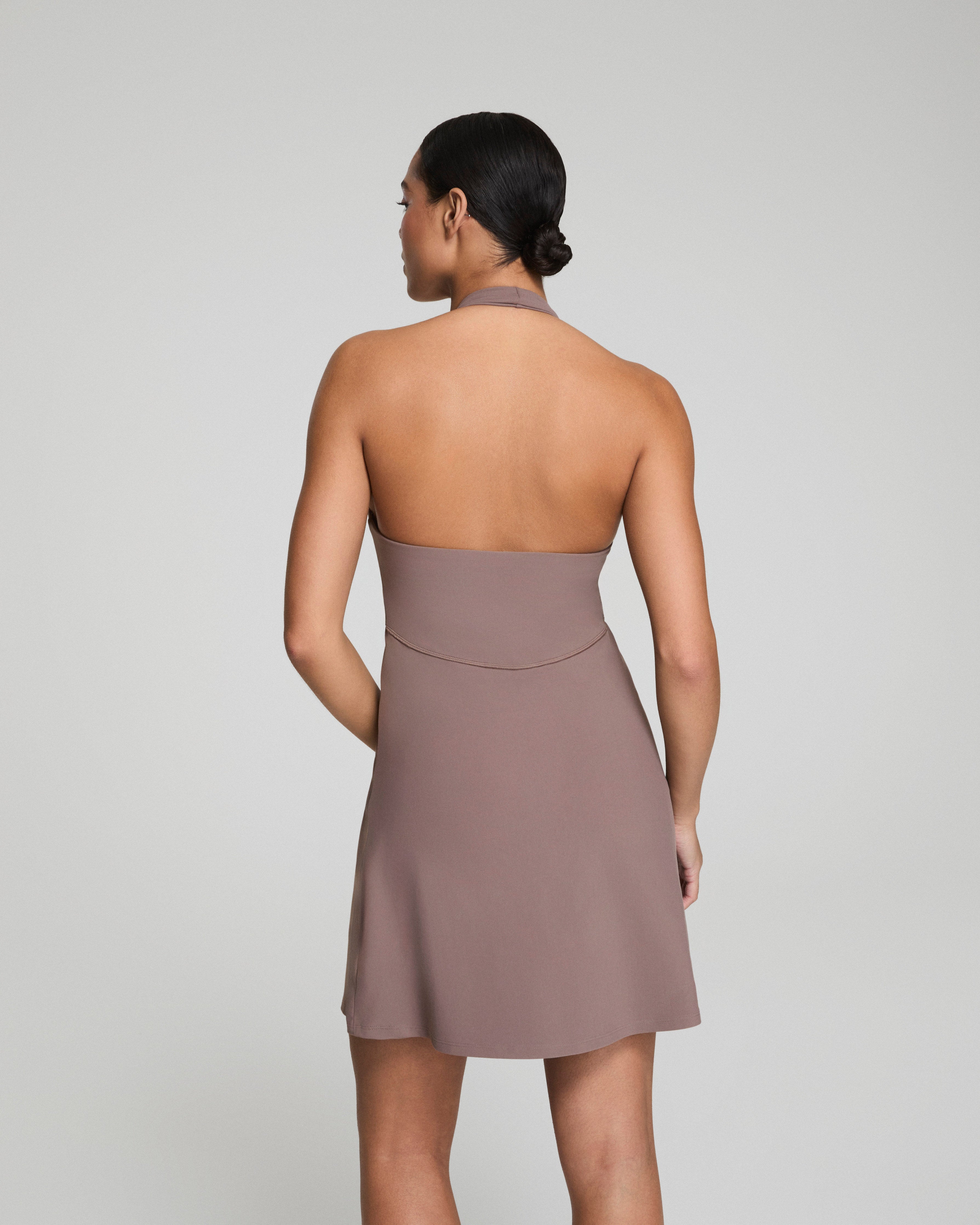 SPANXsmooth™ OnForm Halter Dress  Smoke