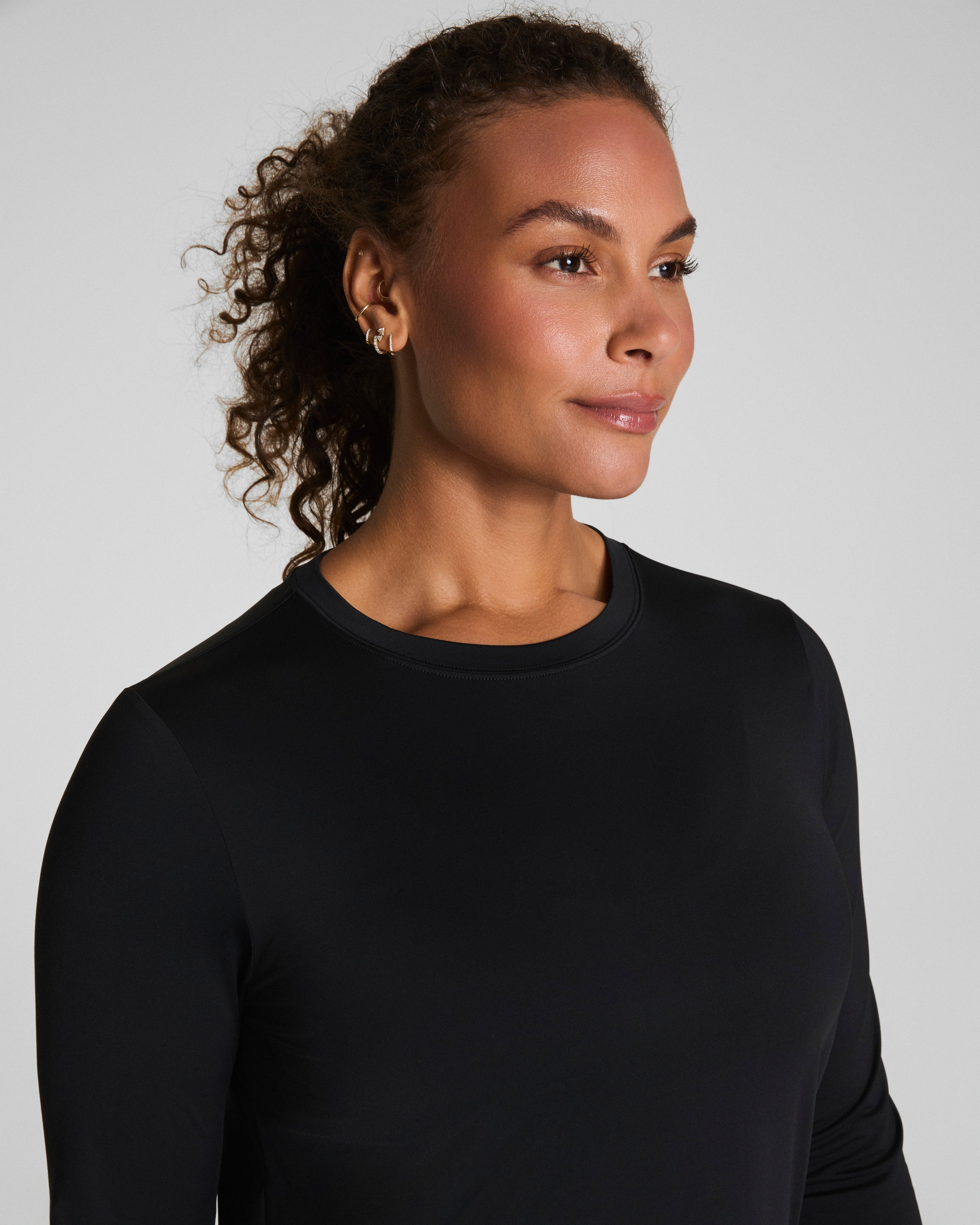 SPANX® Activate Long Sleeve Top  Very Black