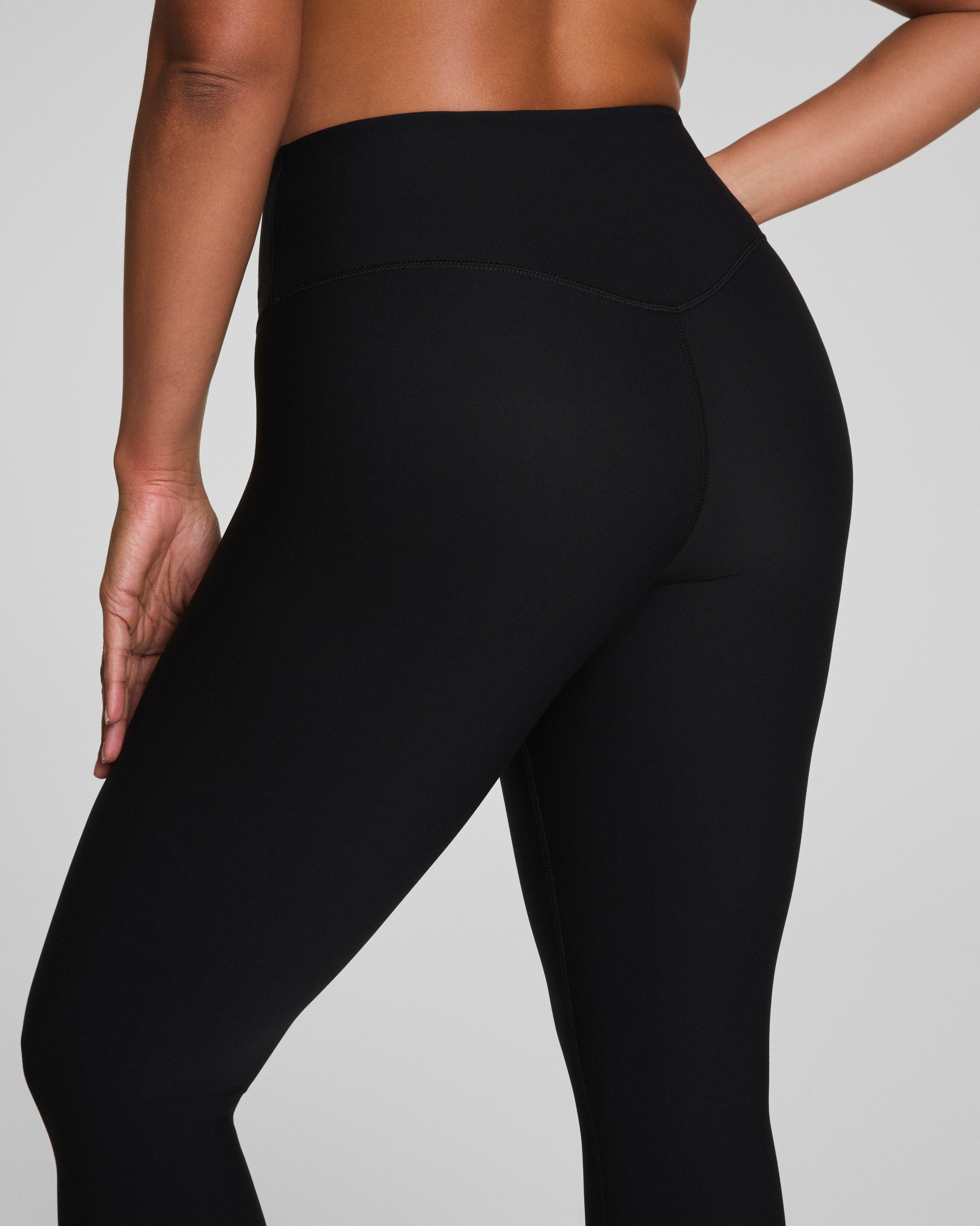 SPANXsmooth™ OnForm Cropped Leggings, 19"  Very Black
