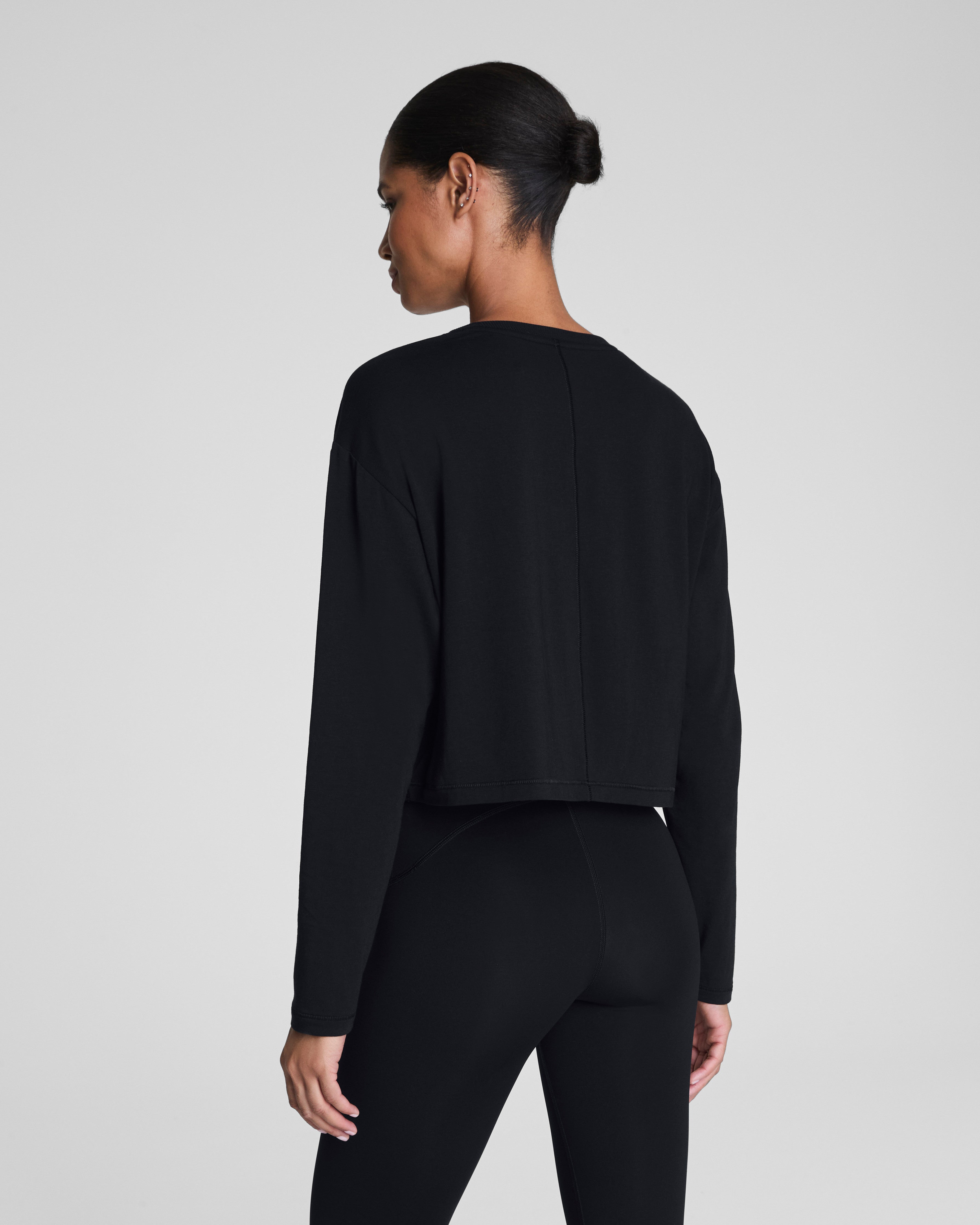 SPANX® Outpace Cropped Long Sleeve Top  Very Black