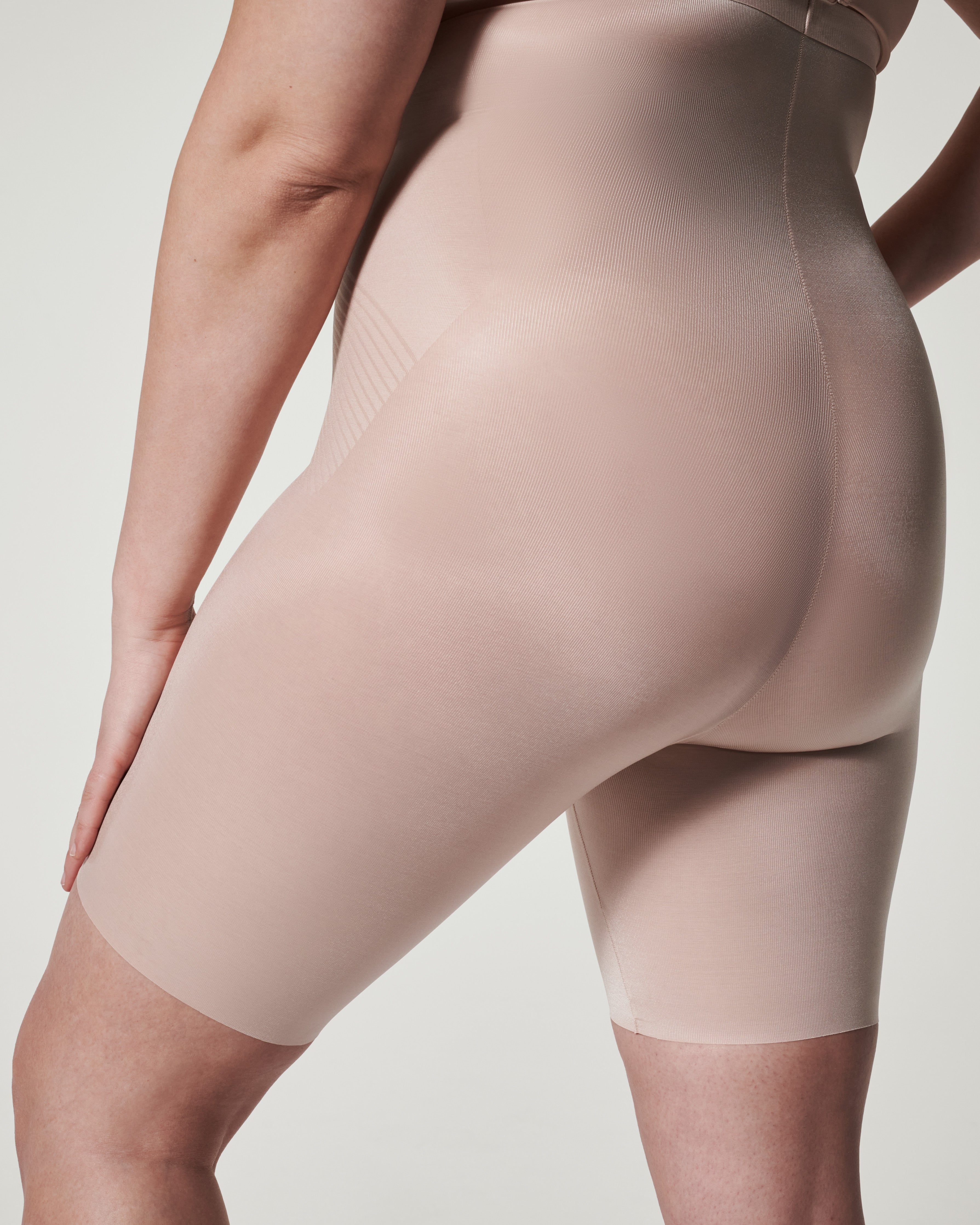 SPANXshape™ Invisible High-Waisted Mid-Thigh Short  Champagne Beige