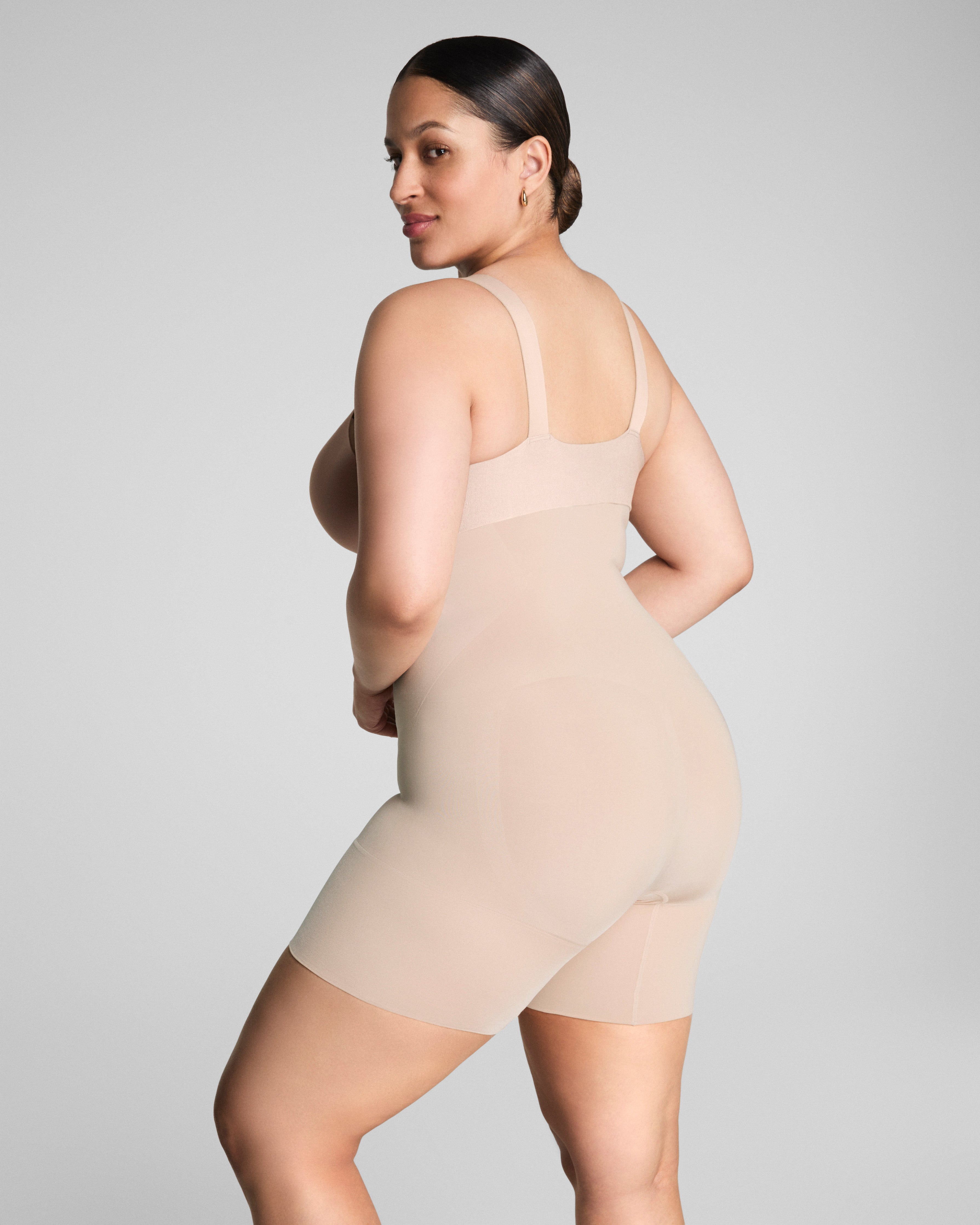 SPANXsculpt™ OnCore High-Waisted Mid-Thigh Short  Soft Nude