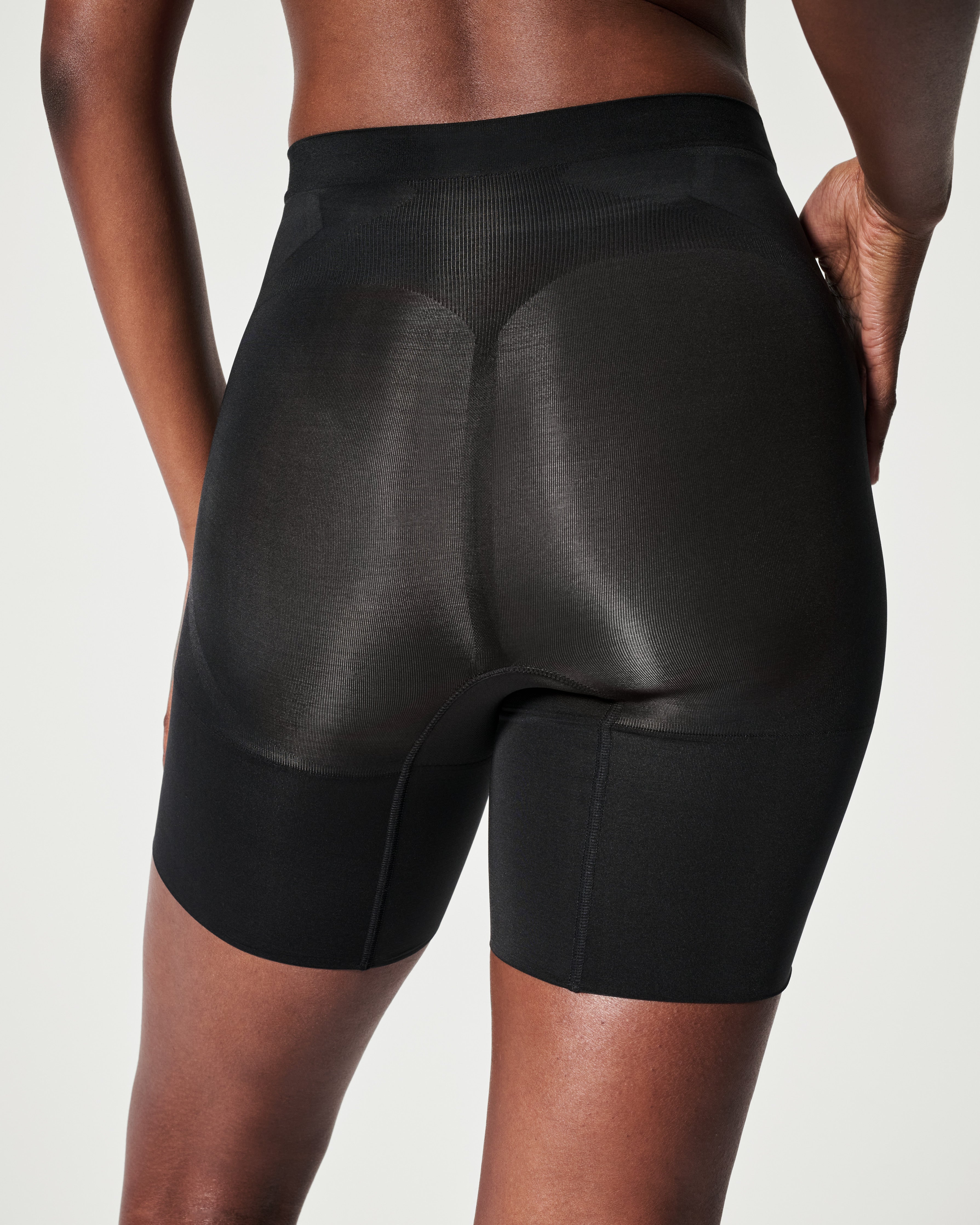 SPANXsculpt™ OnCore Mid-Thigh Short  Very Black